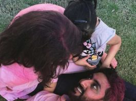 Aishwarya and abhishek holi photos