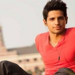 sidharth malhotra in tshirt