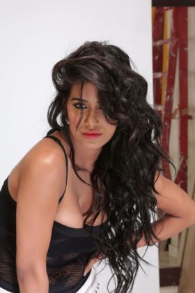 poonam pandey hot photo gallery