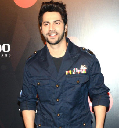 varun dhawan pics